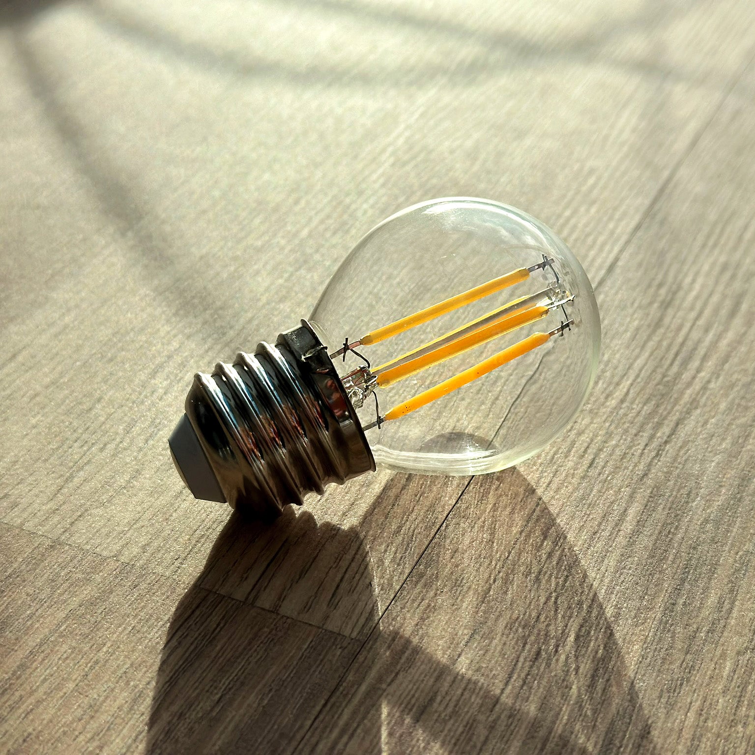 E27 12V 250lm light bulb (warm white)