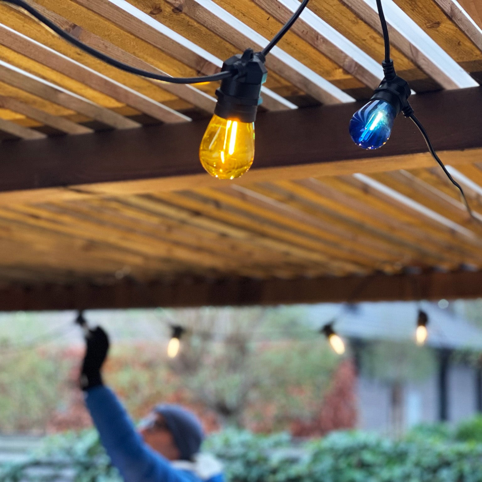 DECO BULB E27 12V (gul)